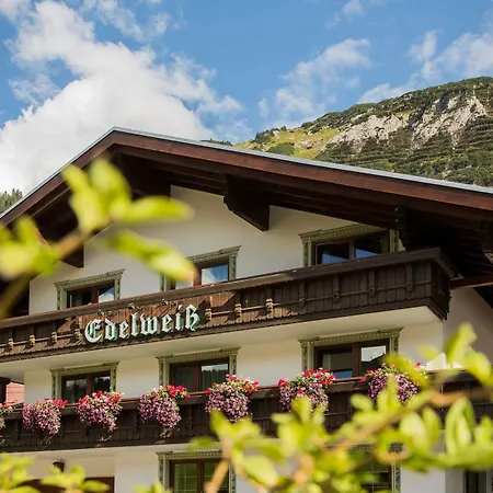 Πανσιόν Garni Edelweiss 3*