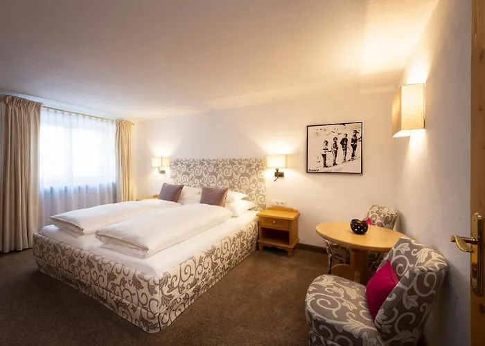 Garni Edelweiss Πανσιόν